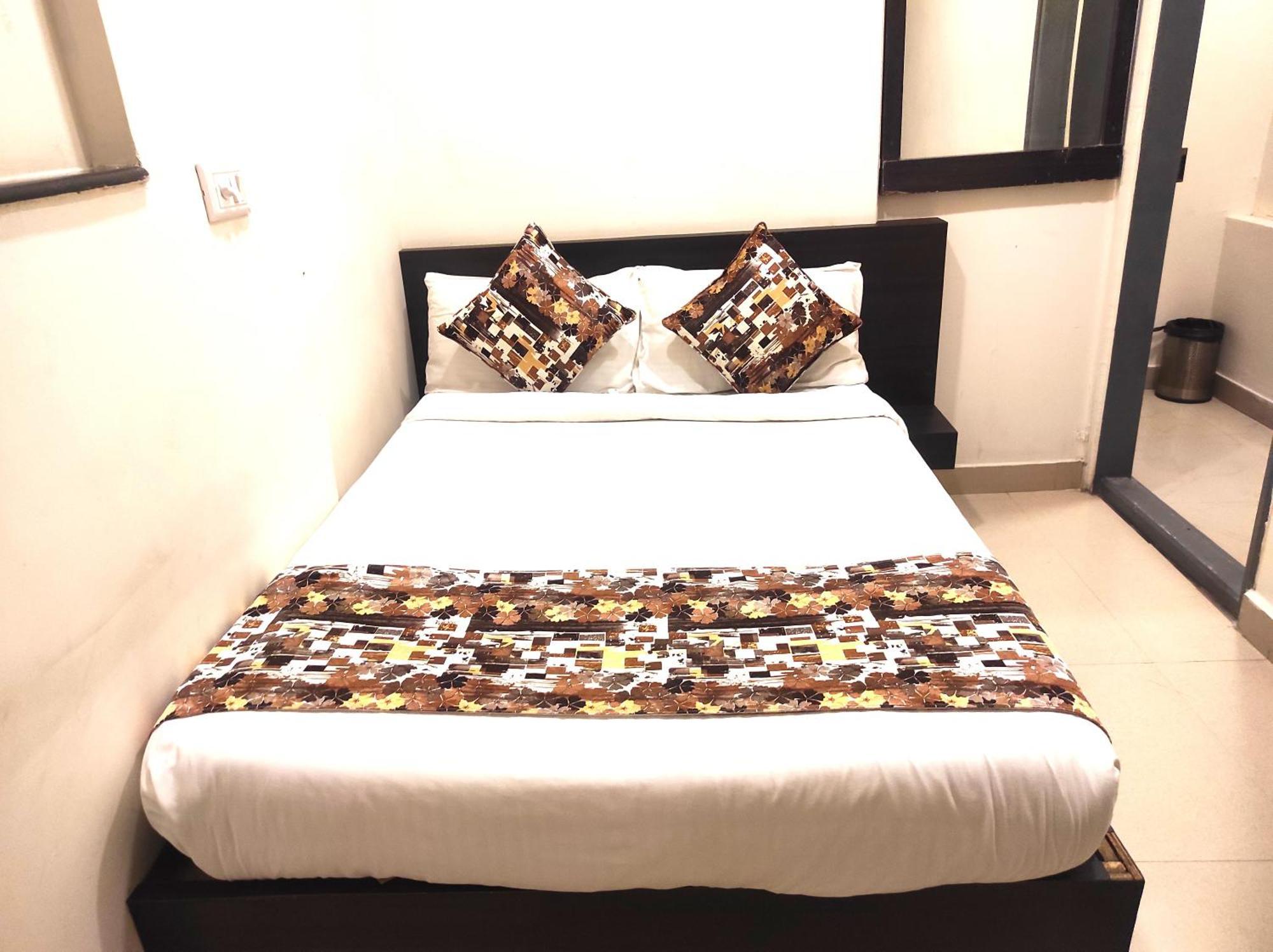 Athasri Hotel Hsr Layout Bangalore Exterior foto