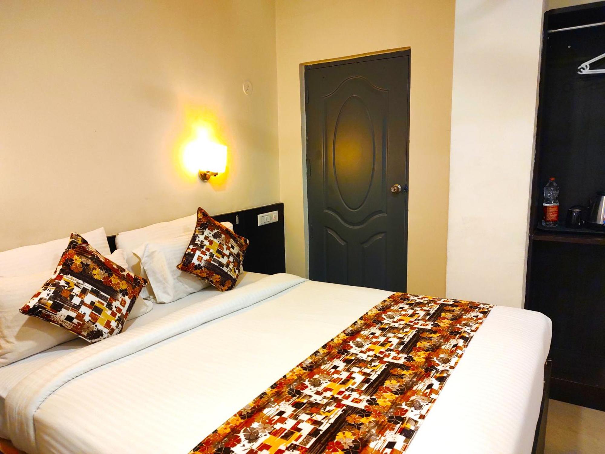 Athasri Hotel Hsr Layout Bangalore Exterior foto