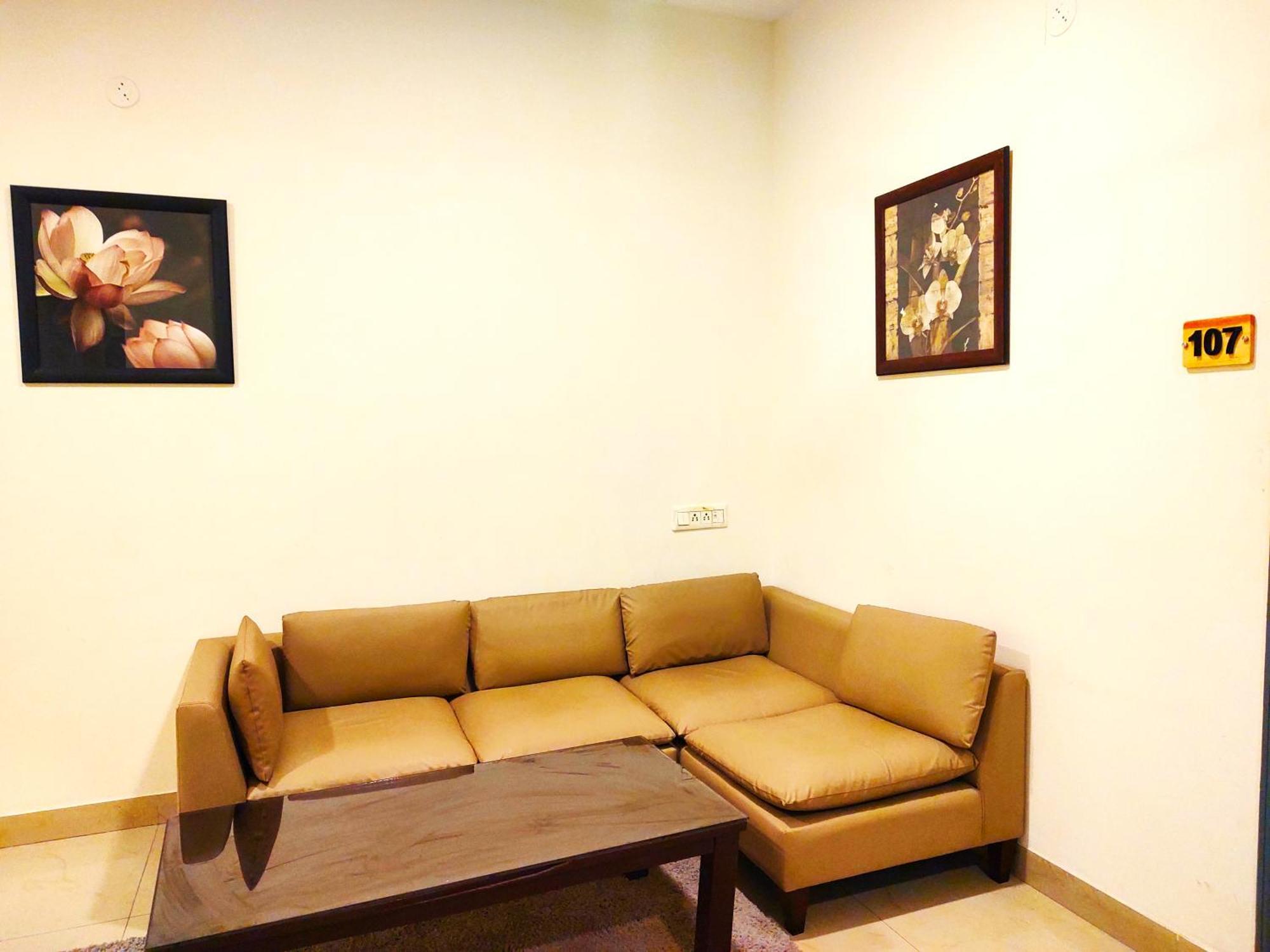 Athasri Hotel Hsr Layout Bangalore Exterior foto